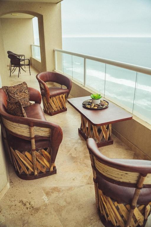 'Luxury Oceanfront Penthouse With Pools, Jacuzzis And Spectacular Ocean Views' Lägenhet Rosarito Exteriör bild