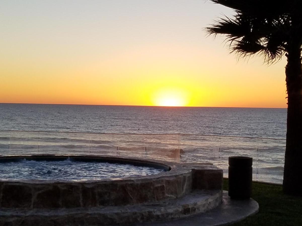 'Luxury Oceanfront Penthouse With Pools, Jacuzzis And Spectacular Ocean Views' Lägenhet Rosarito Exteriör bild